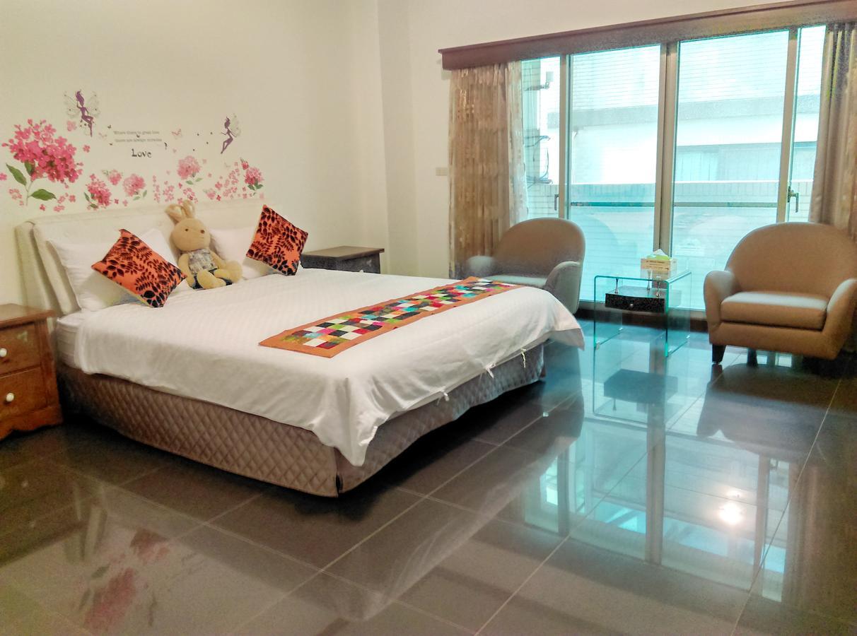 Tainan Yi Home מראה חיצוני תמונה