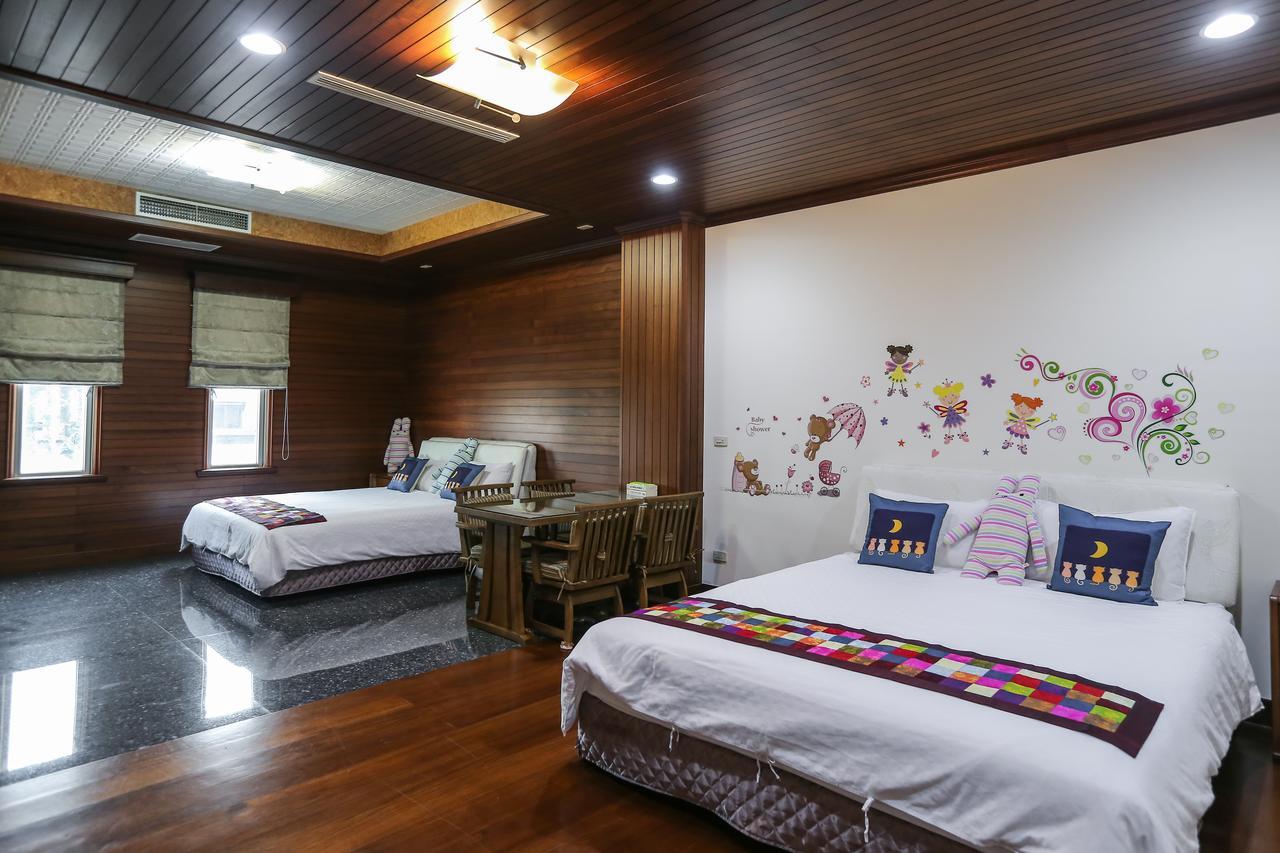 Tainan Yi Home מראה חיצוני תמונה
